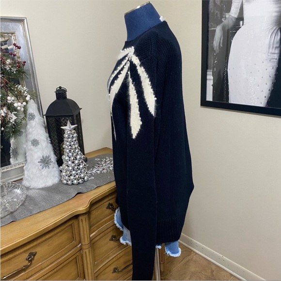 Vintage Black Pearl Ribbon Design Knit Sweater Size large - Picture 4 of 7